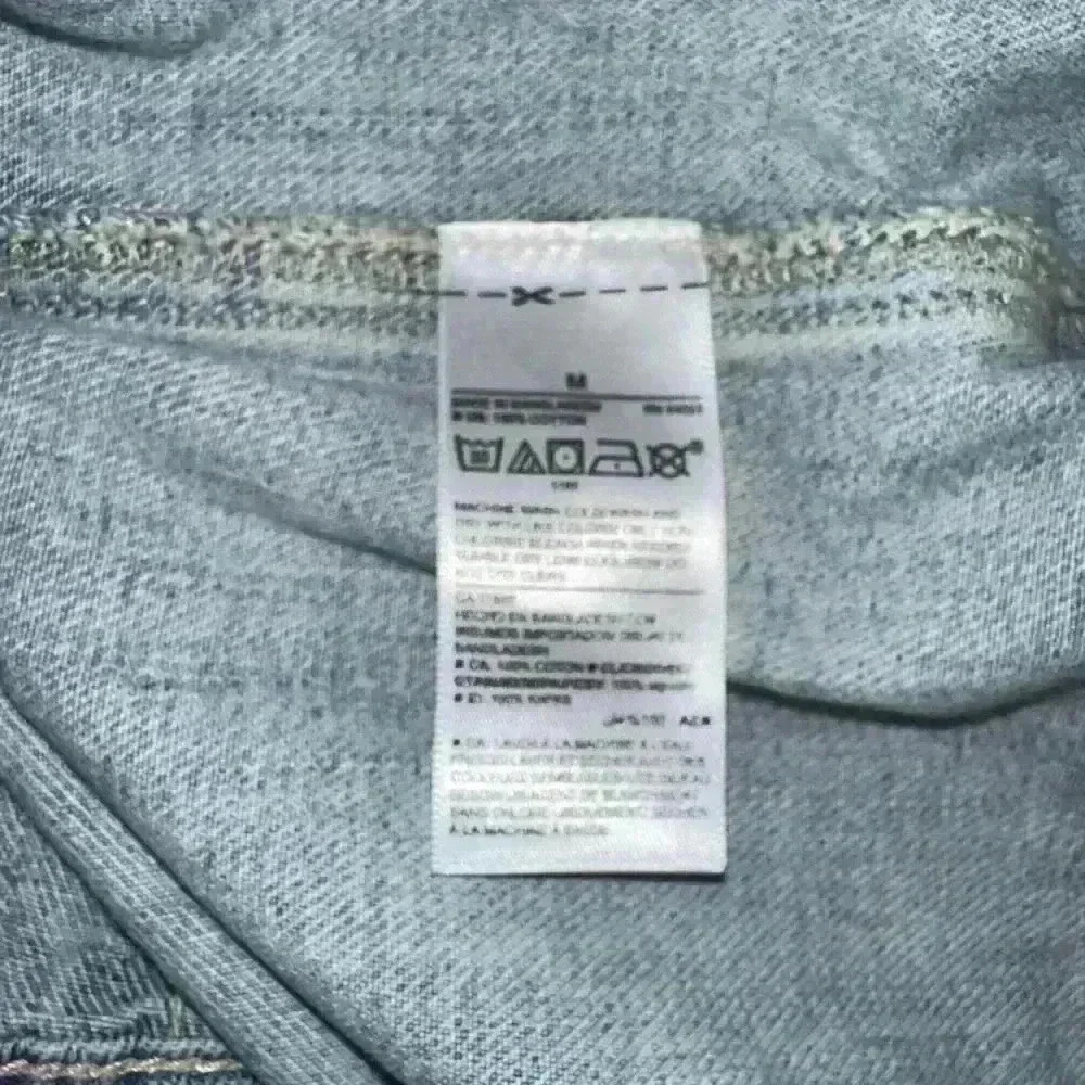 Old Navy Distressed Blue Jean Denim Jacket Size M for Women - Picture 12 of 12